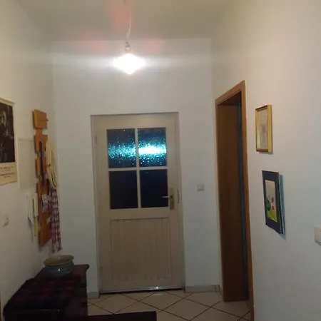 Altbauwohnung Georg-schwarzstrasse Apartman *